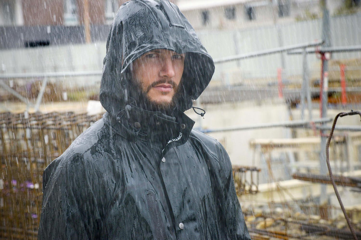 Le guide complet des vetements de pluie pour rester au sec